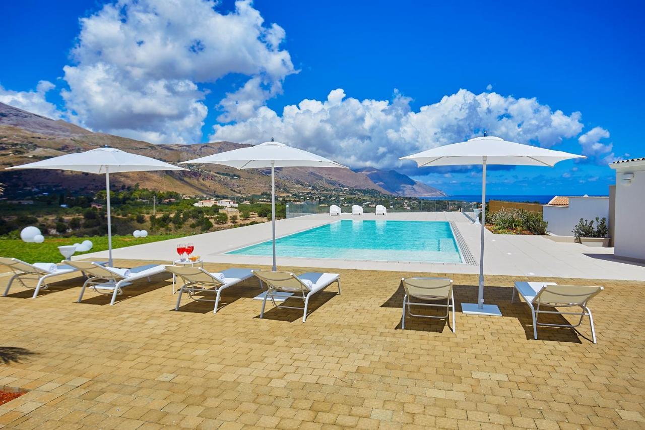 Villa Etesiae Castellammare del Golfo Bagian luar foto