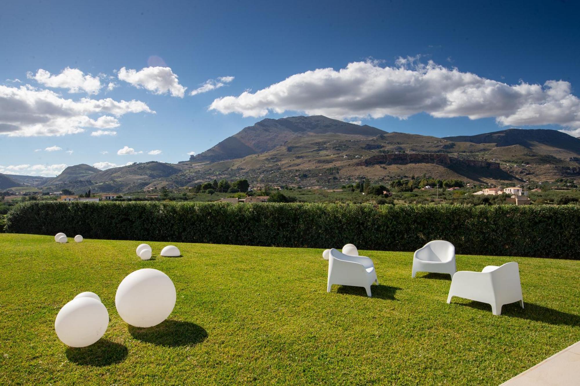 Villa Etesiae Castellammare del Golfo Bagian luar foto