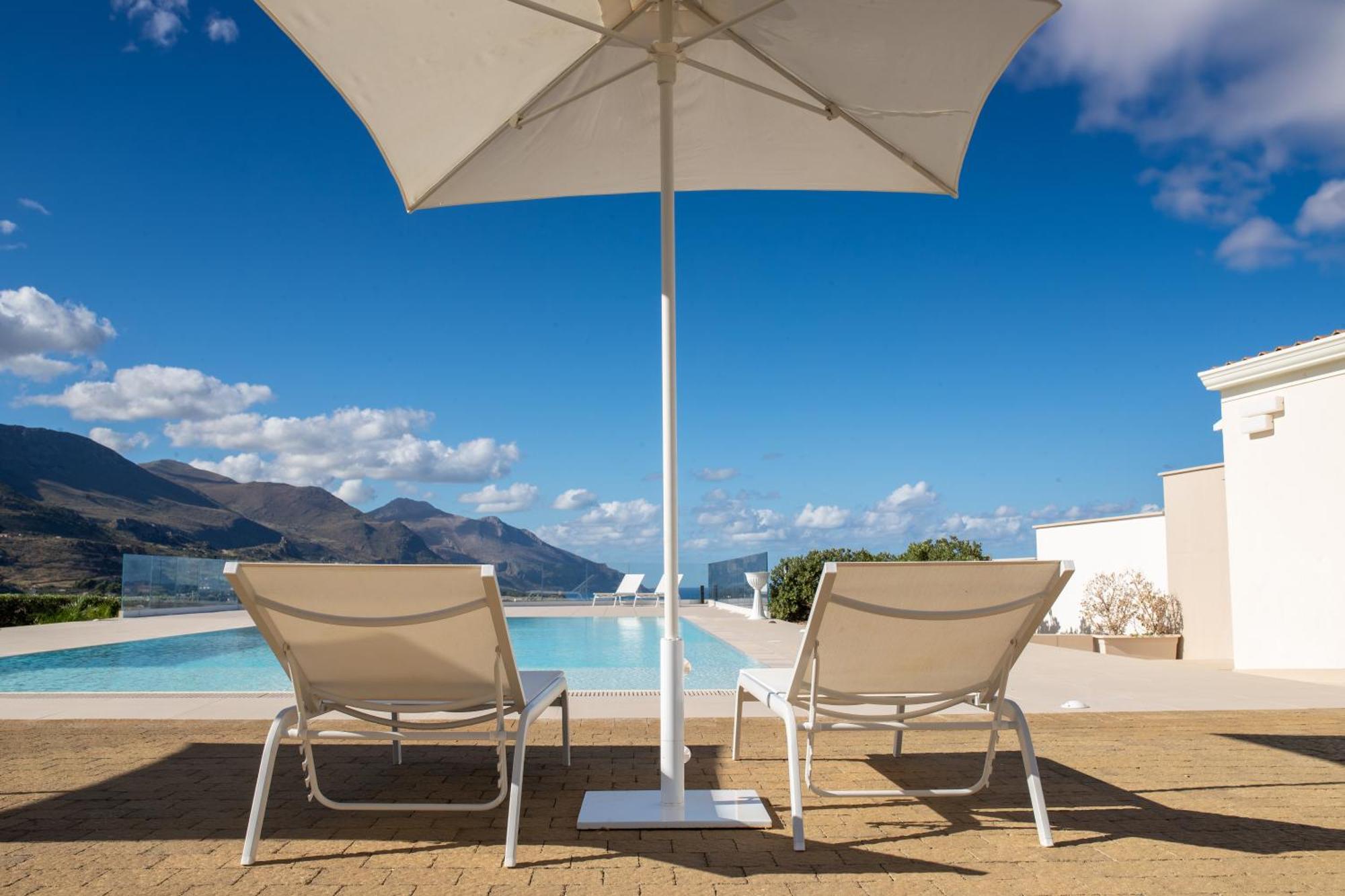 Villa Etesiae Castellammare del Golfo Bagian luar foto