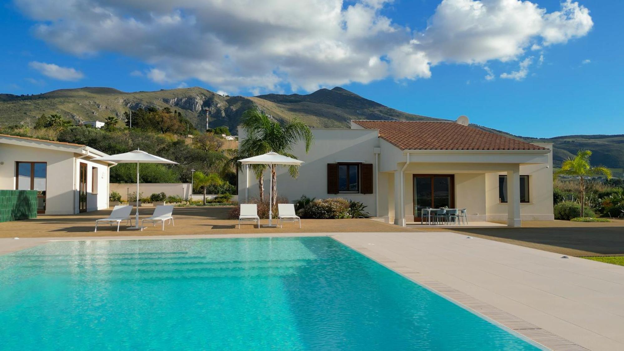 Villa Etesiae Castellammare del Golfo Bagian luar foto